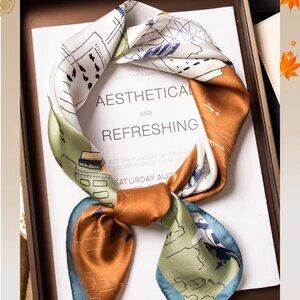 Luxurious Silk Women’s Scarf – A Touch of Elegance